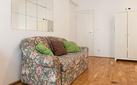 Lovely 3Br Shared Apart - Perfect For Longstays In Lockdown